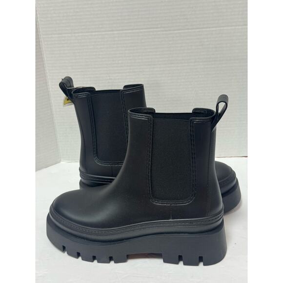 Jeffrey Campbell Womens Rain-Storm Chelsea Boots Pull On size 9 NWOB - Picture 4 of 9